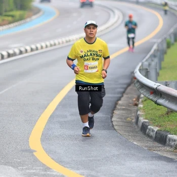 Runner Photo 7021776
