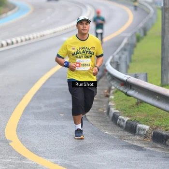 Runner Photo 7021778