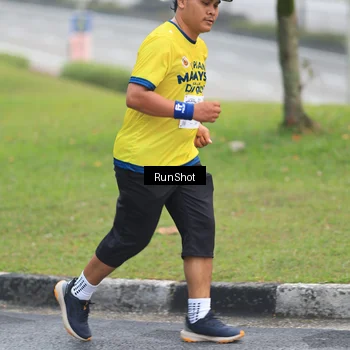 Runner Photo 7021793