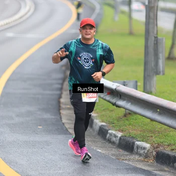 Runner Photo 7021805