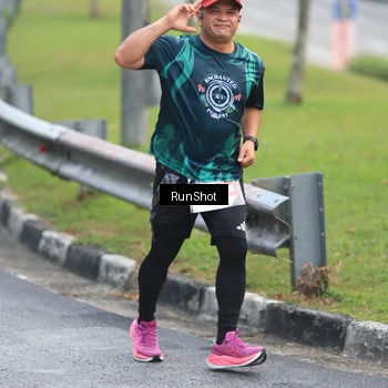 Runner Photo 7021815