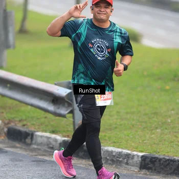 Runner Photo 7021816