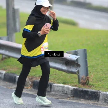 Runner Photo 7021843