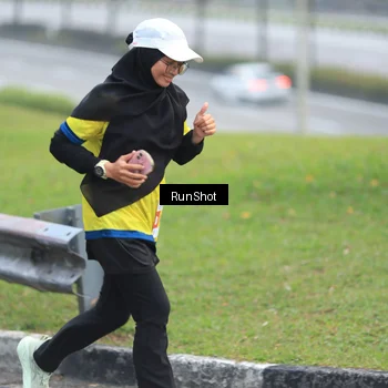 Runner Photo 7021844