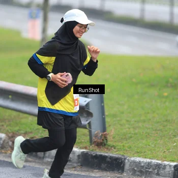 Runner Photo 7021845