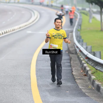Runner Photo 7021849