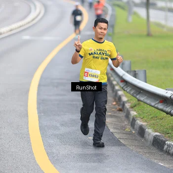 Runner Photo 7021851