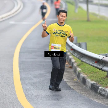 Runner Photo 7021856