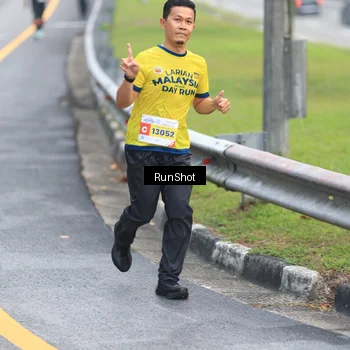 Runner Photo 7021860