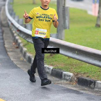 Runner Photo 7021861