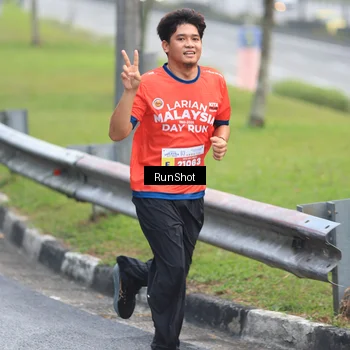 Runner Photo 7021886