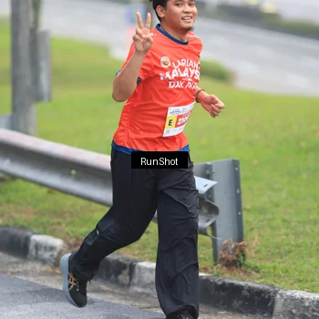 Runner Photo 7021897