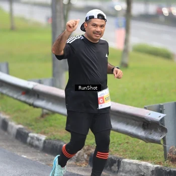Runner Photo 7021905