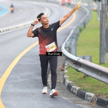 Runner Photo 7021922