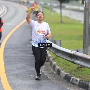Runner Photo 7021924