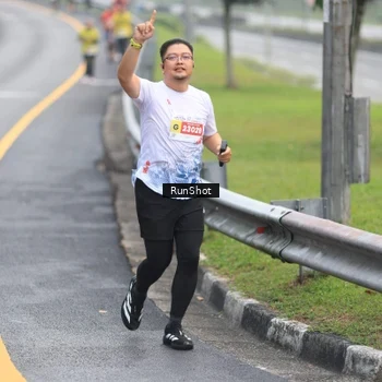 Runner Photo 7021927