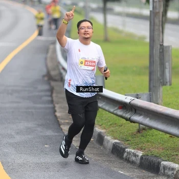 Runner Photo 7021928