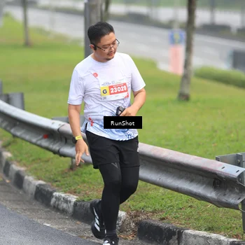 Runner Photo 7021935