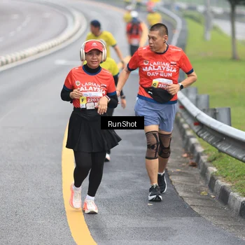 Runner Photo 7021967