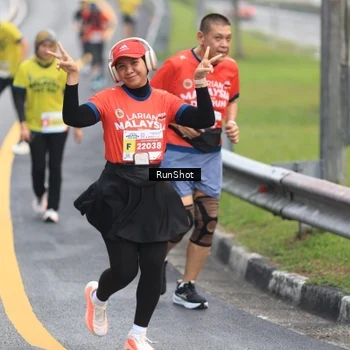 Runner Photo 7021979