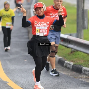 Runner Photo 7021983