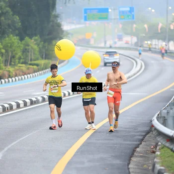 Runner Photo 7021988