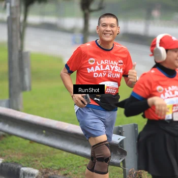 Runner Photo 7021991