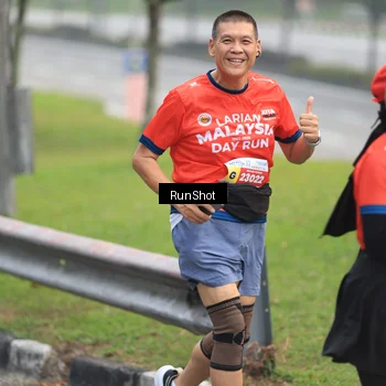 Runner Photo 7021996