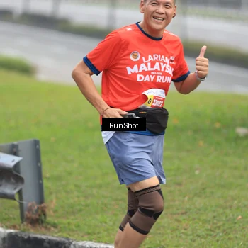 Runner Photo 7022001