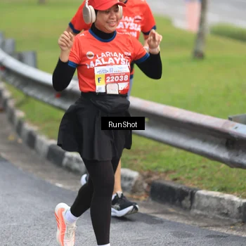 Runner Photo 7022004