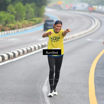 Runner Photo 7022016