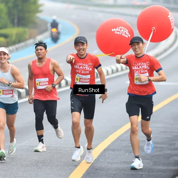 Runner Photo 7022021