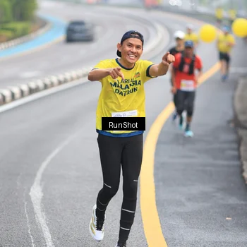 Runner Photo 7022027