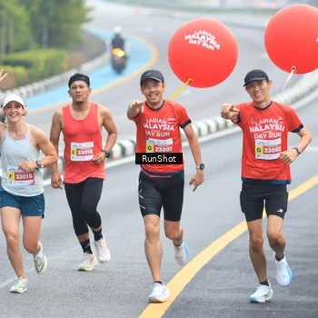 Runner Photo 7022045