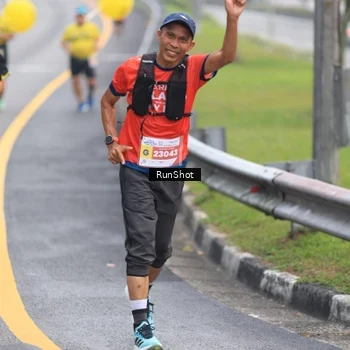 Runner Photo 7022050