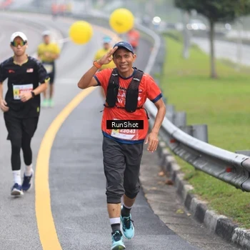 Runner Photo 7022051