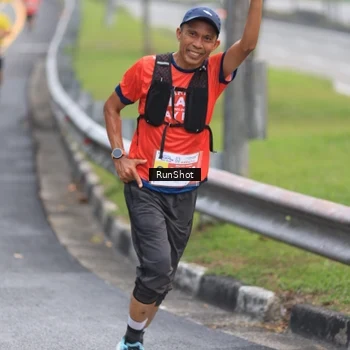 Runner Photo 7022056