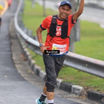 Runner Photo 7022058