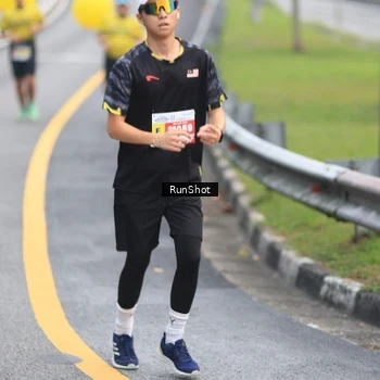 Runner Photo 7022065