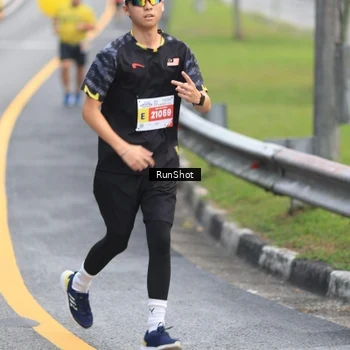 Runner Photo 7022066
