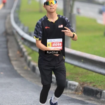 Runner Photo 7022068