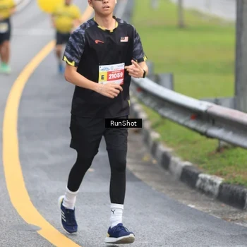Runner Photo 7022070
