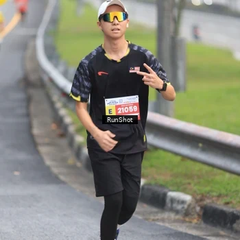 Runner Photo 7022077