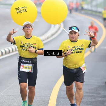 Runner Photo 7022080