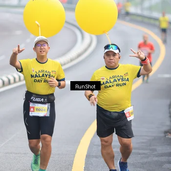 Runner Photo 7022088
