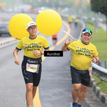 Runner Photo 7022101