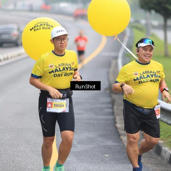 Runner Photo 7022104