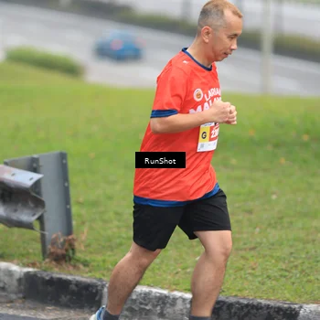Runner Photo 7022118