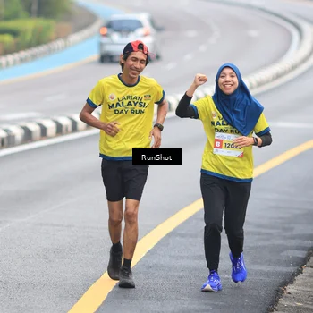 Runner Photo 7022125