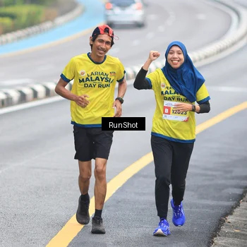 Runner Photo 7022128